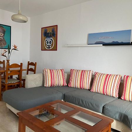 Playa Chica Apt With Terrace 100 M From The Sea Puerto del Carmen  Buitenkant foto