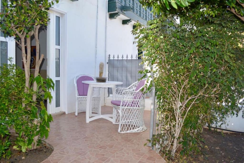 Playa Chica Apt With Terrace 100 M From The Sea Puerto del Carmen  Buitenkant foto
