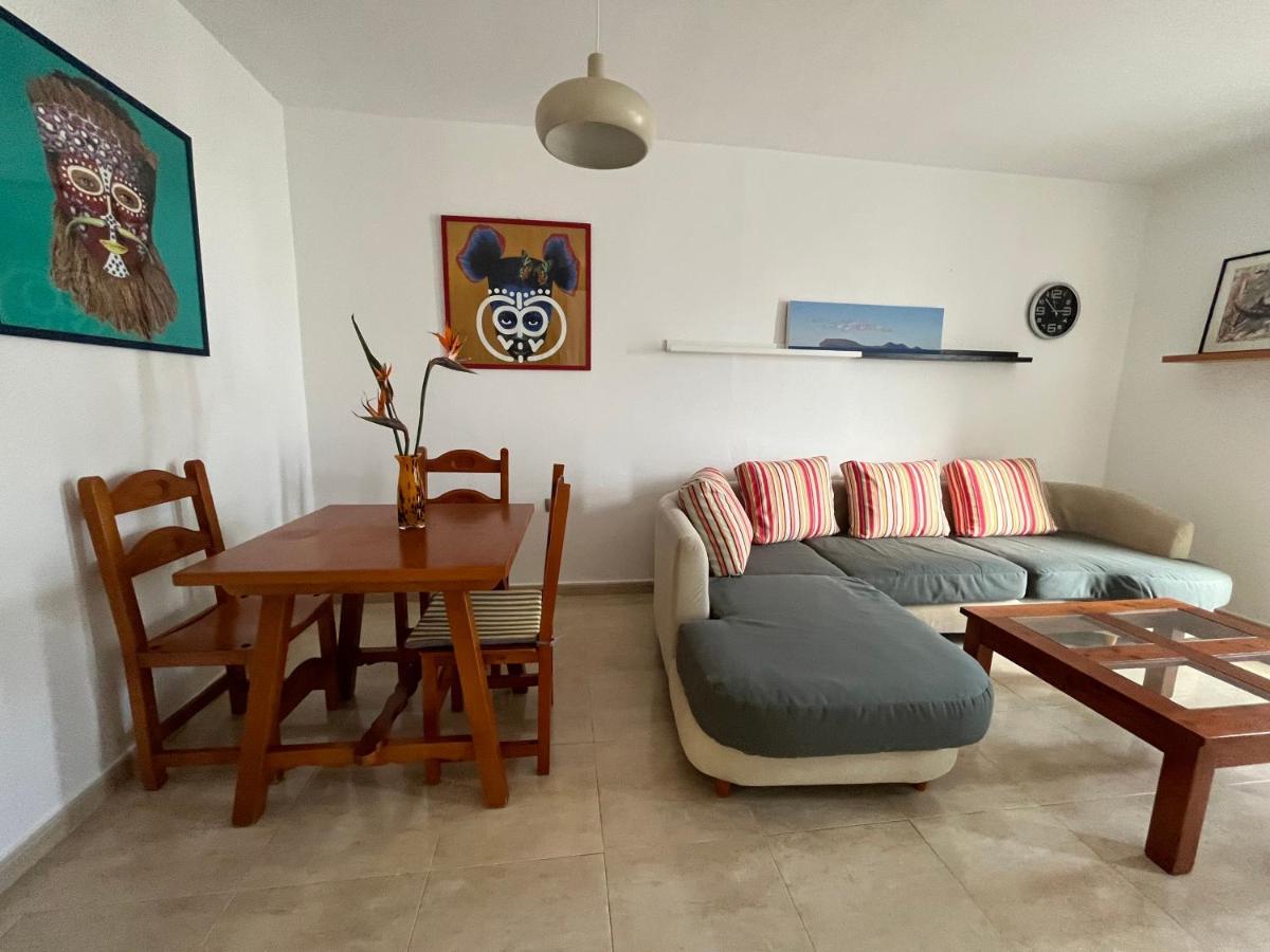 Playa Chica Apt With Terrace 100 M From The Sea Puerto del Carmen  Buitenkant foto