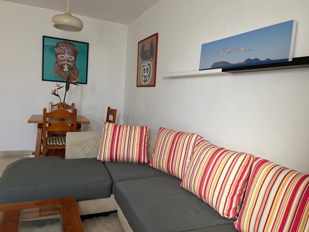 Playa Chica Apt With Terrace 100 M From The Sea Puerto del Carmen  Buitenkant foto